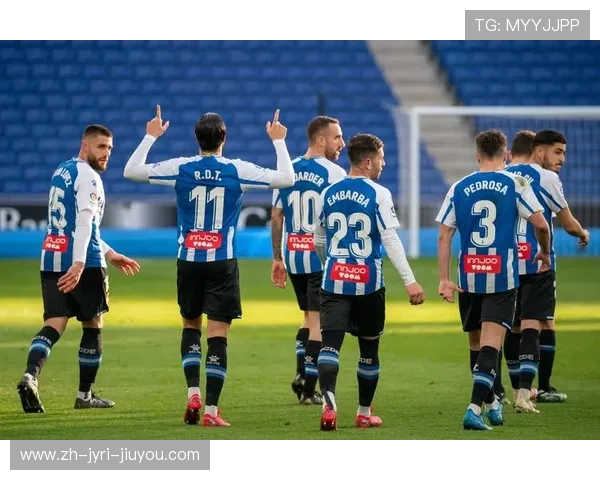 西甲赛程密集赛段对球员体能及战术部署影响研究